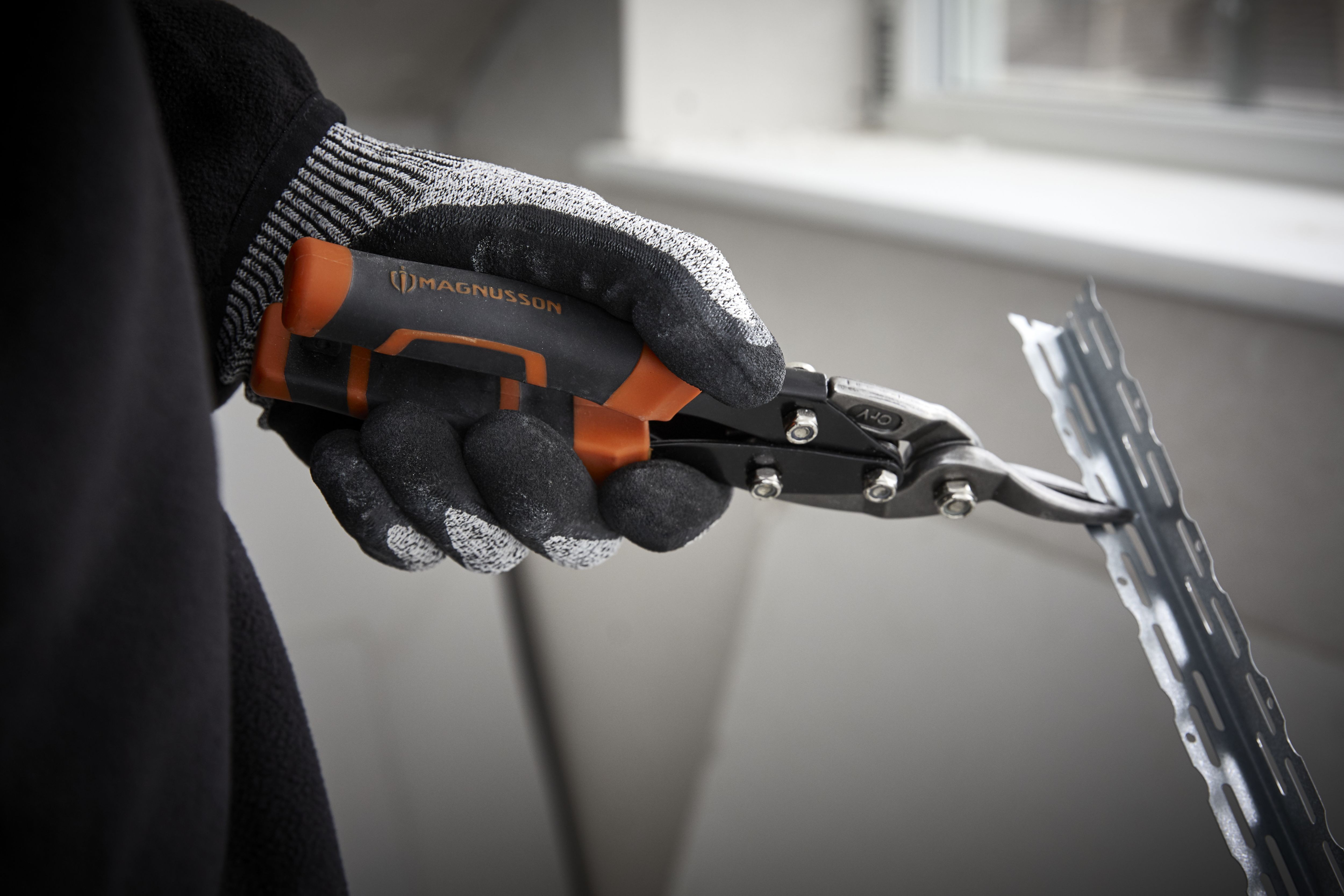 Magnusson 250mm Black & orange Soft grip Straight tin snips