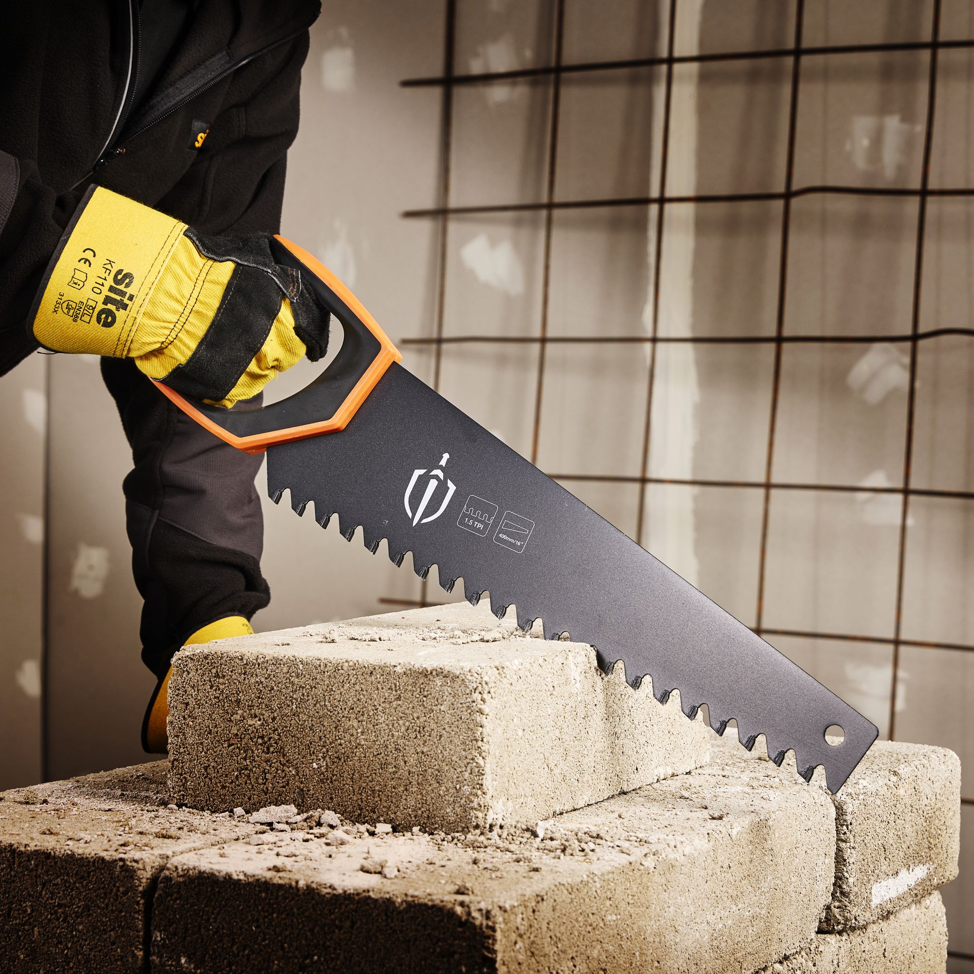 Magnusson 400mm Coarse Aerated block saw, 1 TPI