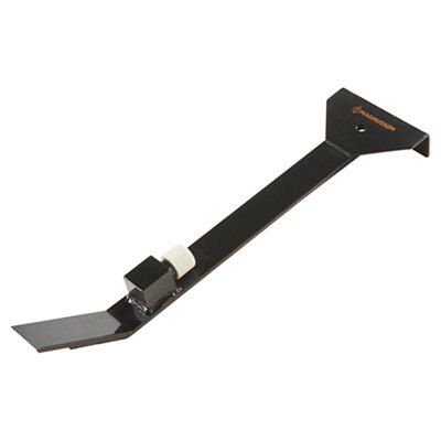 Magnusson Steel Extendable Knee kicker