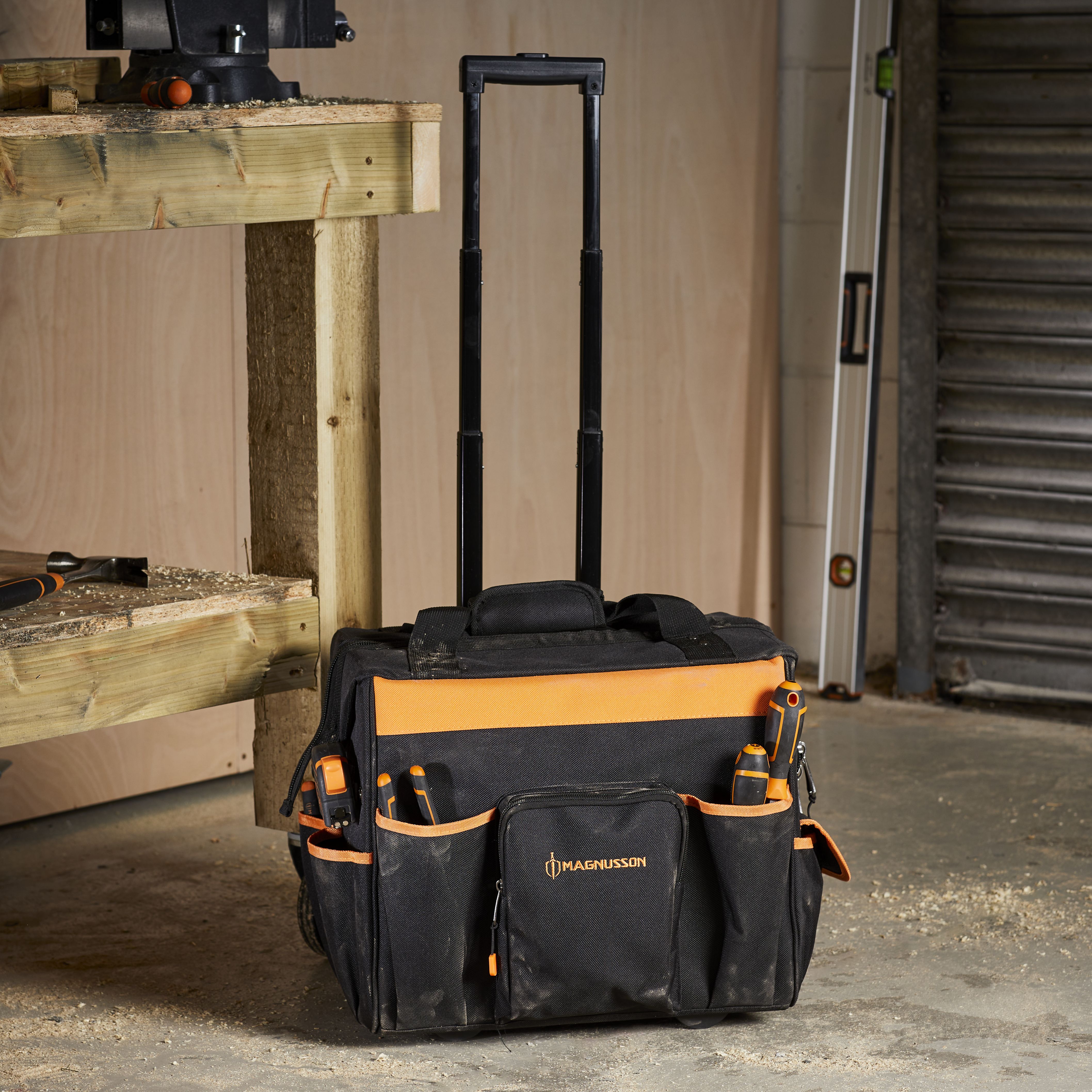 Magnusson Tool bag with wheels (L)460mm - 4