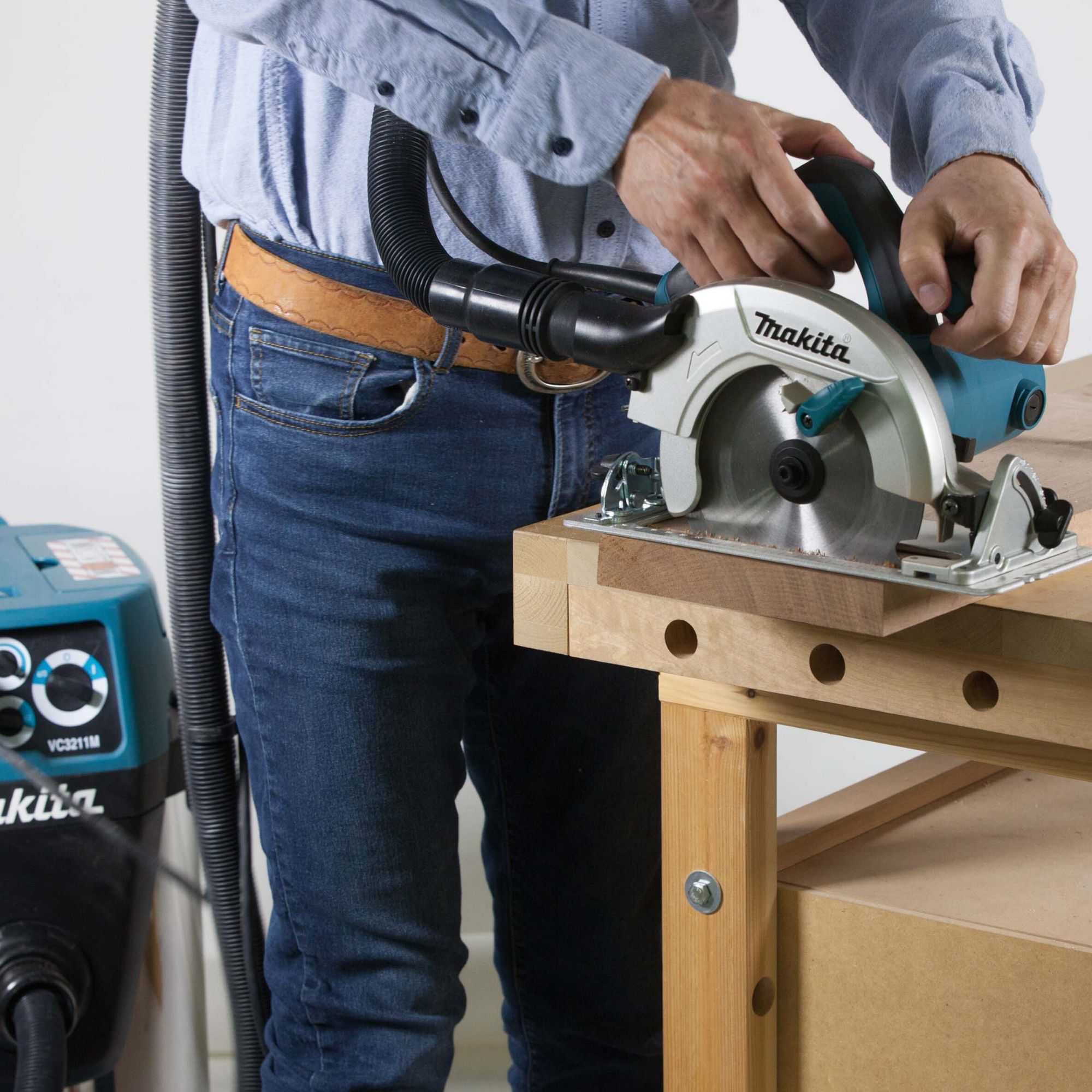 Makita cordless best sale circular saw b&q