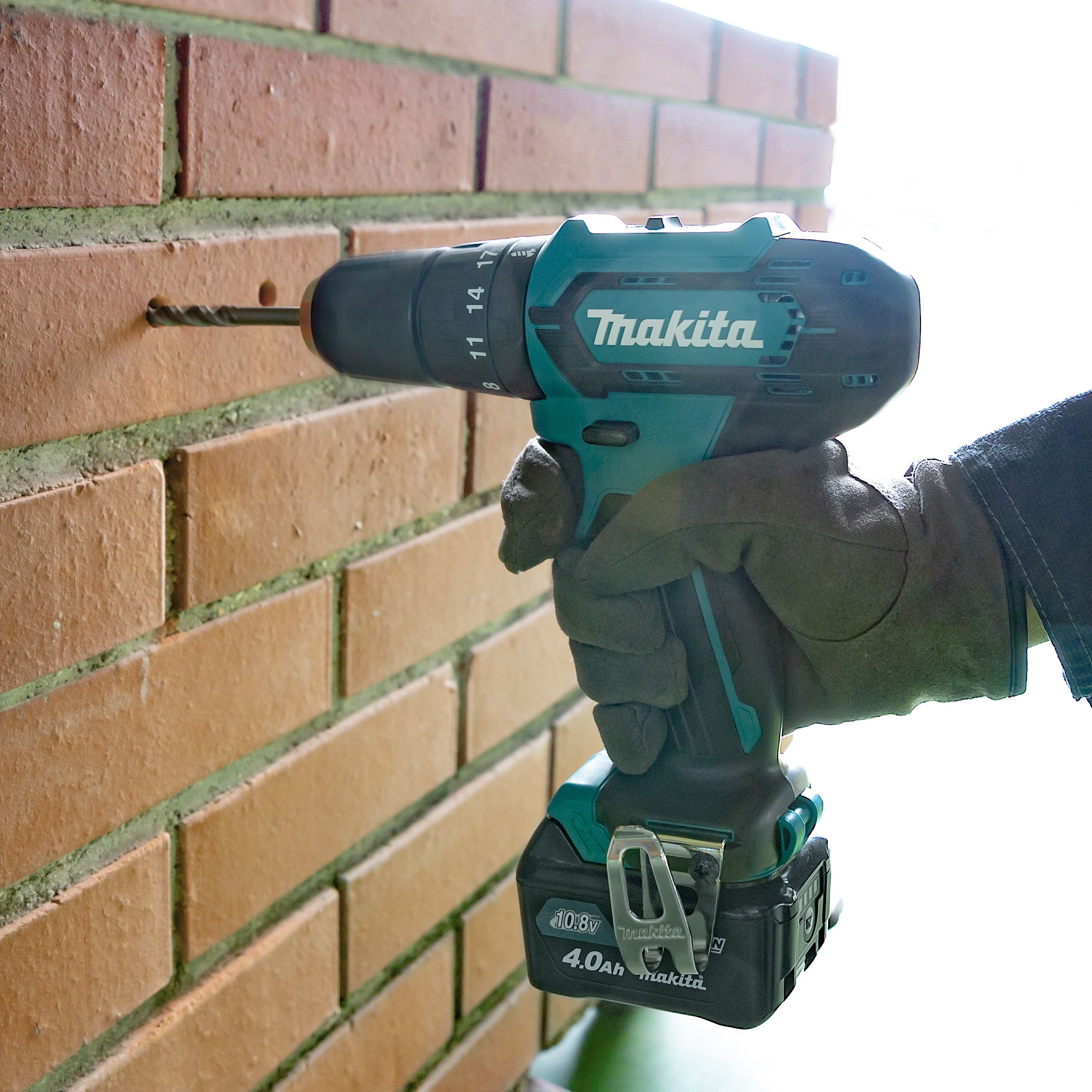 Makita combi drill discount b&q