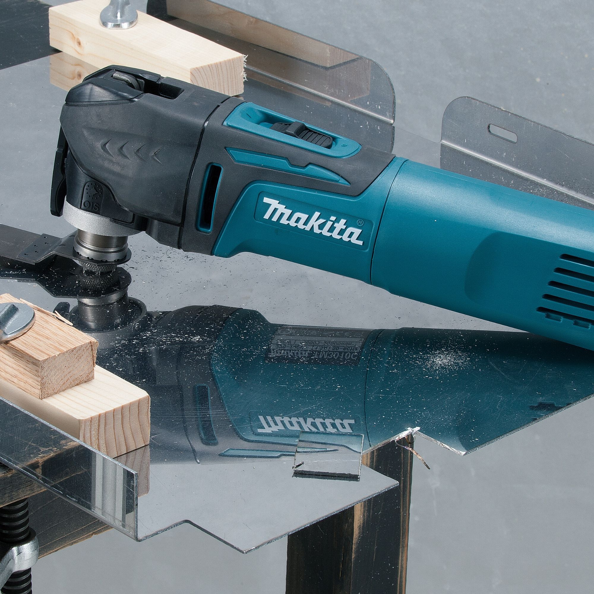 Makita multi tool online corded