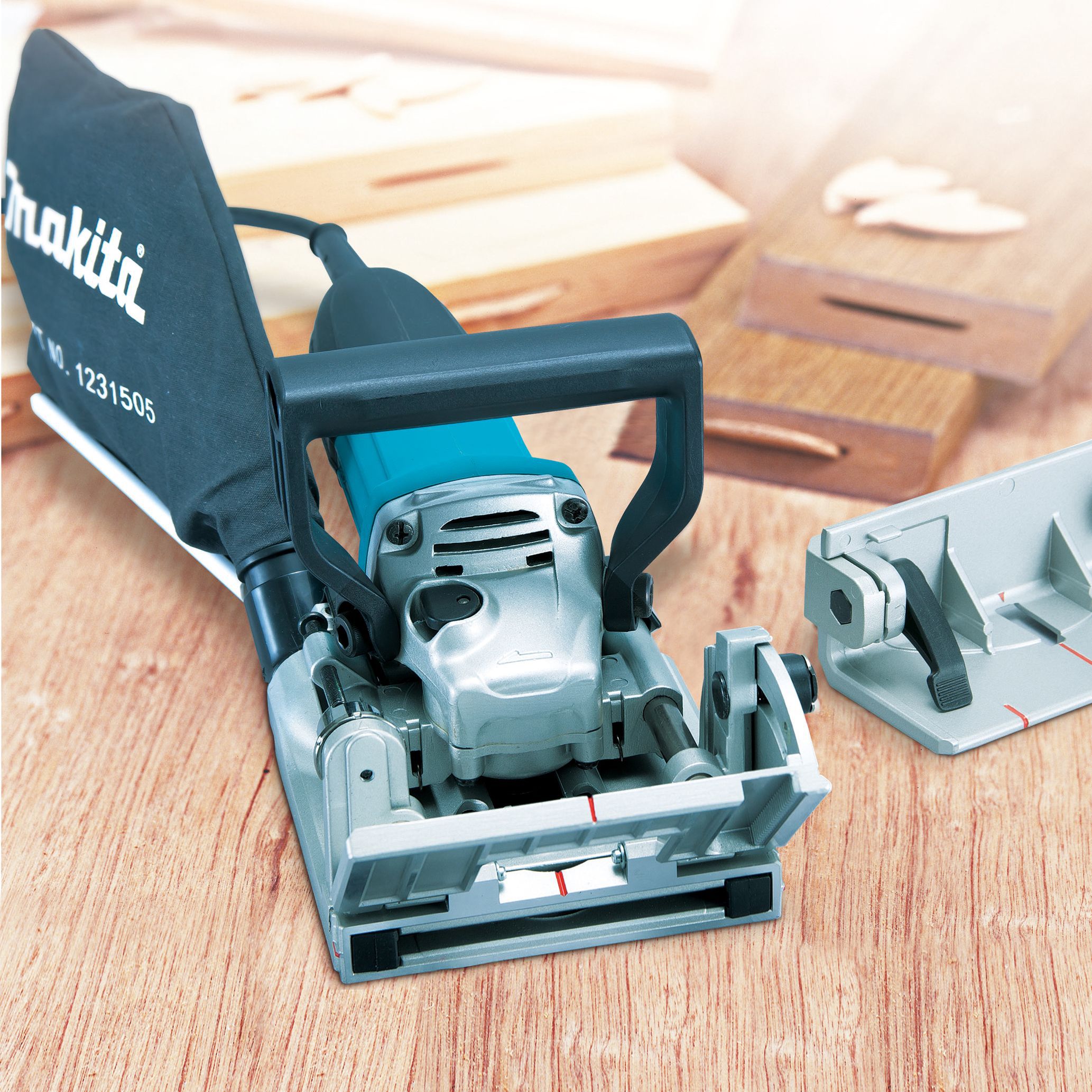 Makita 700W 240V Corded Biscuit jointer PJ7000