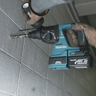 Makita LXT 18V 2 x 4 Li-ion Cordless SDS drill DHR242RMJ3