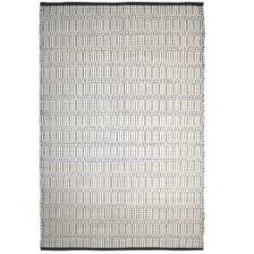 Manzi White & black Striped Medium Rug, (L)170cm x (W)120cm