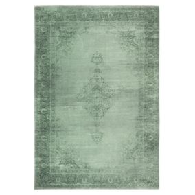 Mary Lou Green Traditional Large Rug, (L)225cm x (W)155cm