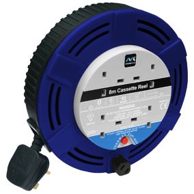 Indoor Cable reels, Extension leads, plugs, fuses & adaptors