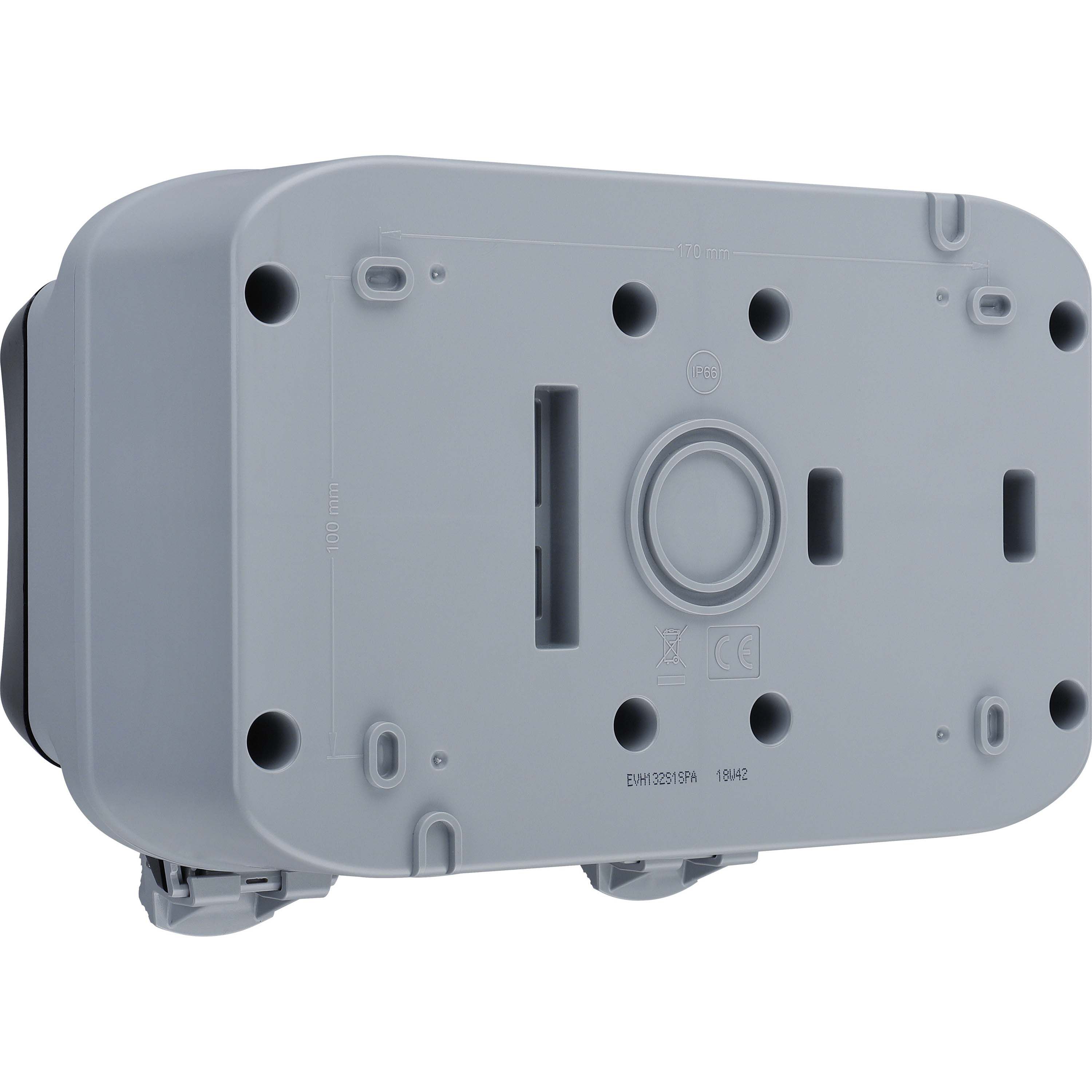 https://media.diy.com/is/image/Kingfisher/masterplug-waterproof-13a-mains-powered-rcbo-protected-outdoor-socket~5015056640938_12c_bq?$MOB_PREV$&$width=618&$height=618