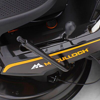 McCulloch 9602100-32 Petrol Ride-on lawnmower