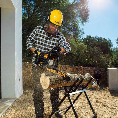 McCulloch CS 50S 50cc Petrol Chainsaw