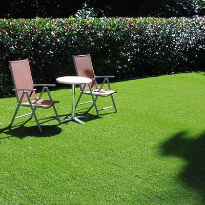 Medium density Artificial grass (W)4m (T)15mm