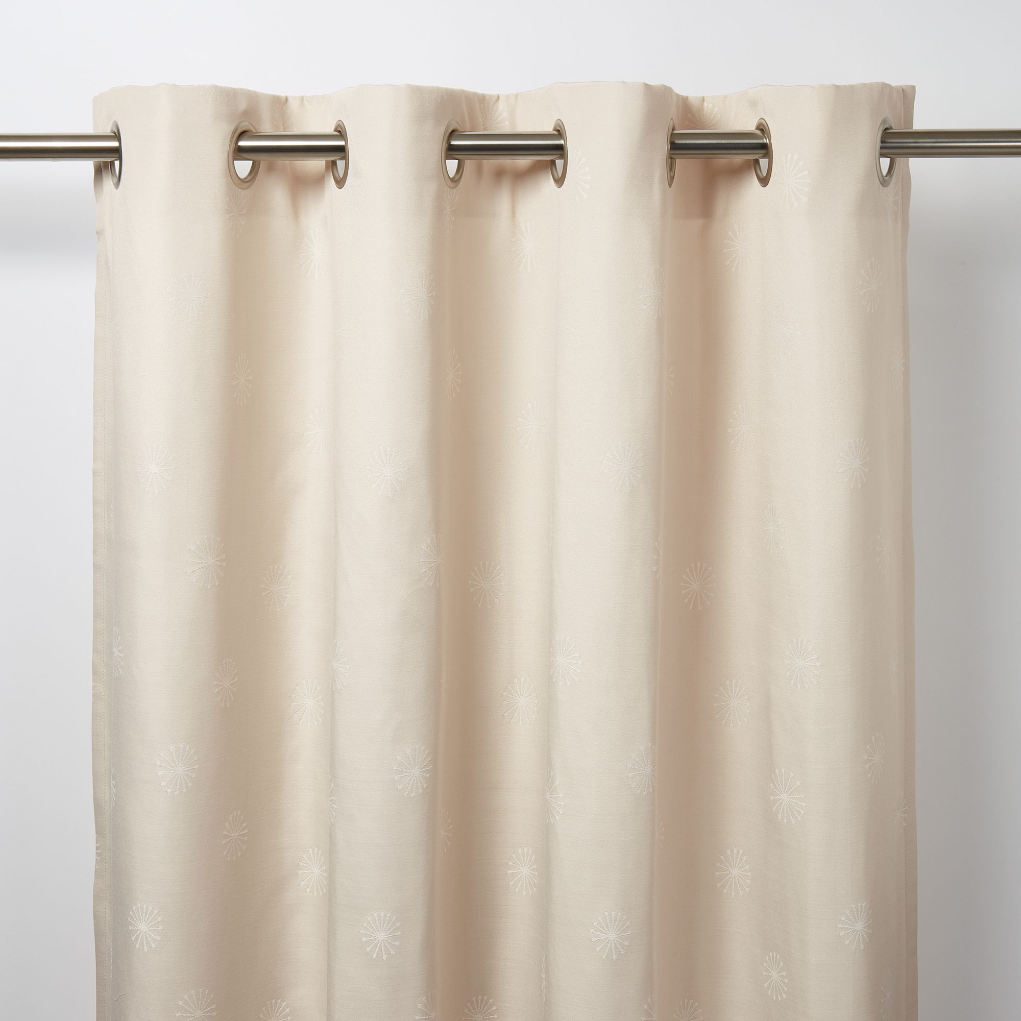 Melfi Beige Floral Unlined Eyelet Curtain (W)117cm (L)137cm, Single ...