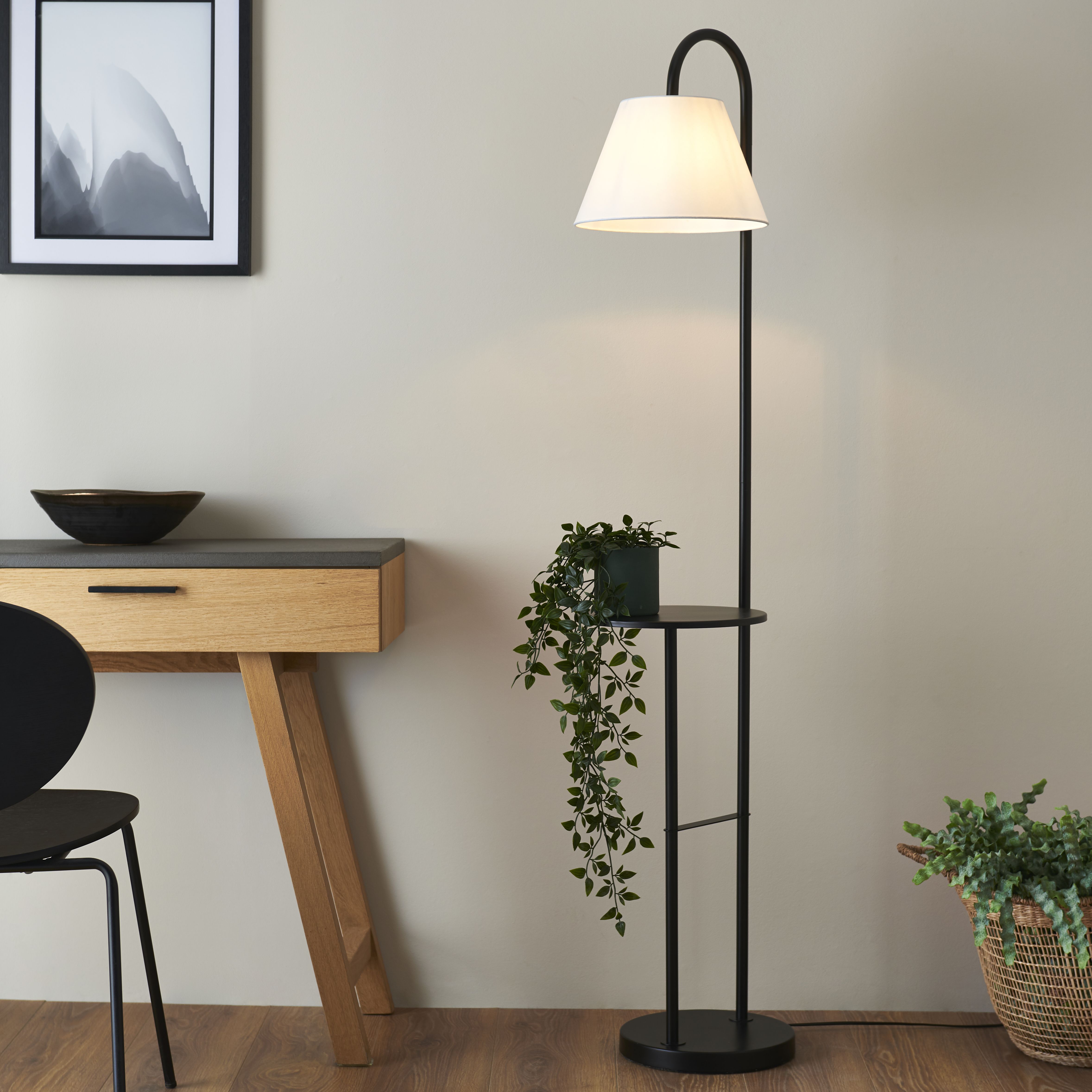 Melton Matt LED Floor lamp