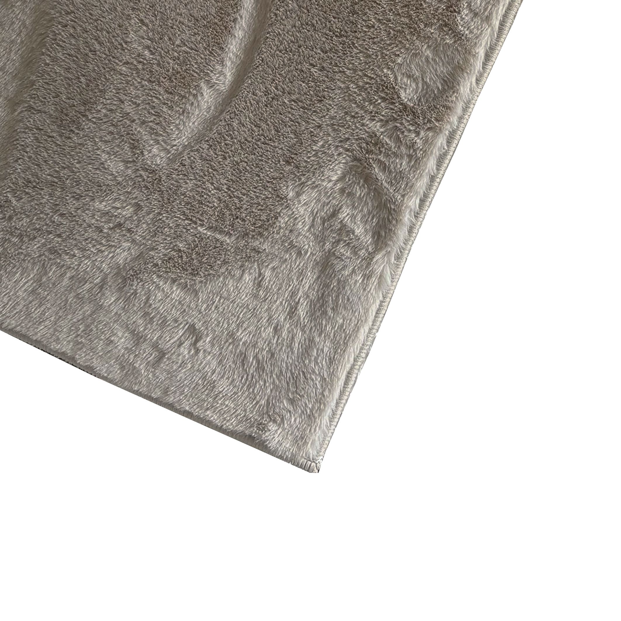 Mink Faux Fur effect Medium Rug, (L)160cm x (W)120cm