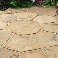 Minster Autumn brown Paving set 5.29m², Pack of 33