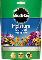Miracle-Gro Water storage gel