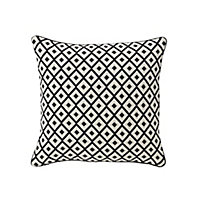 Misore Black & white Patterned Indoor Cushion (L)40cm x (W)40cm