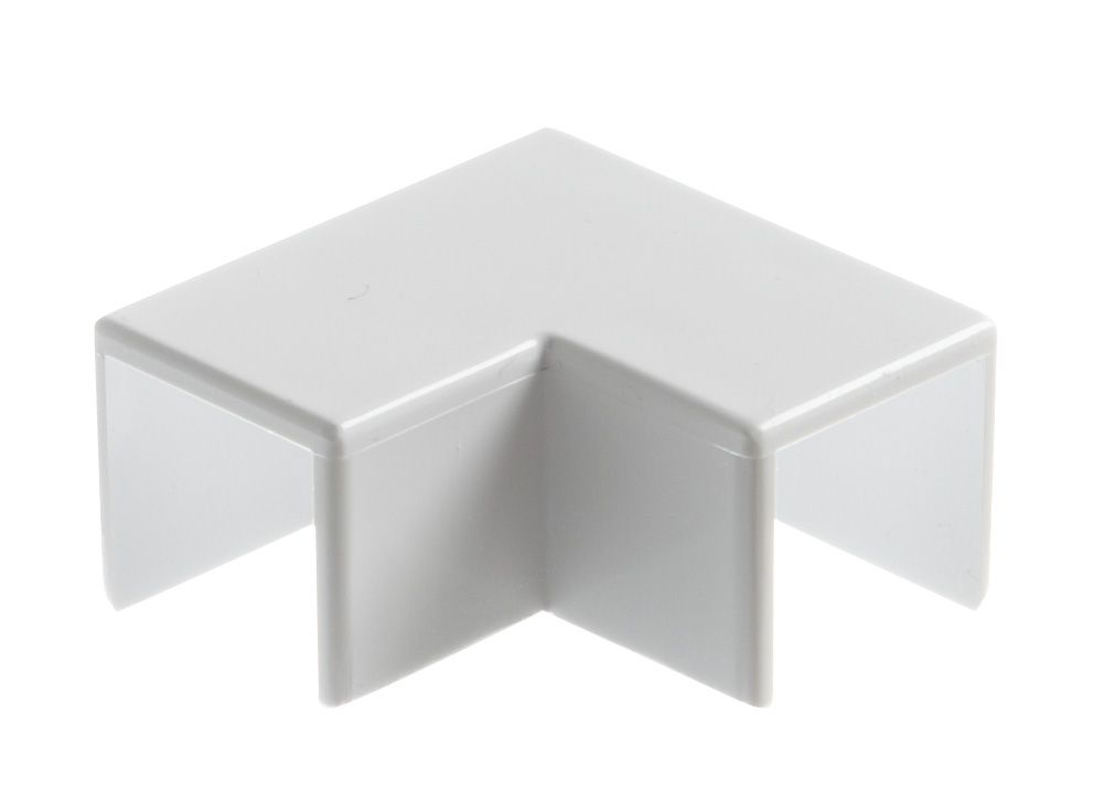 MK White 16mm x Flat 90° Angle joint | DIY at B&Q