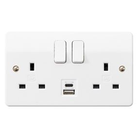 MK White Double 13A Switched Socket with USB x2