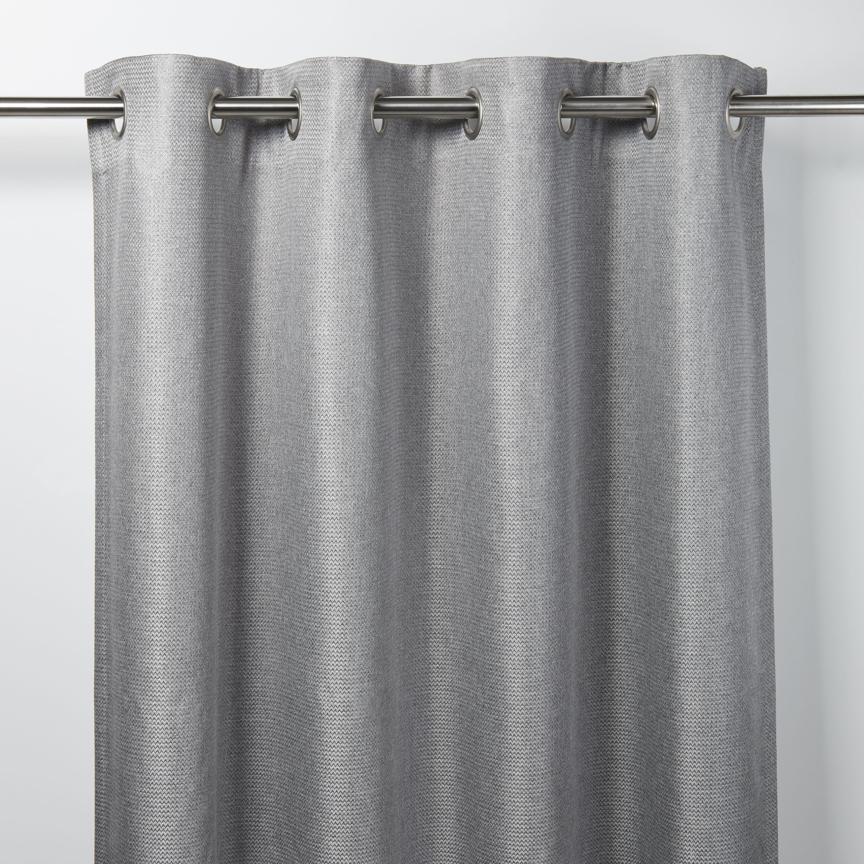 curtain eyelet