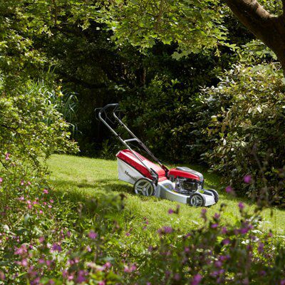 Petrol lawnmowers at discount b&q