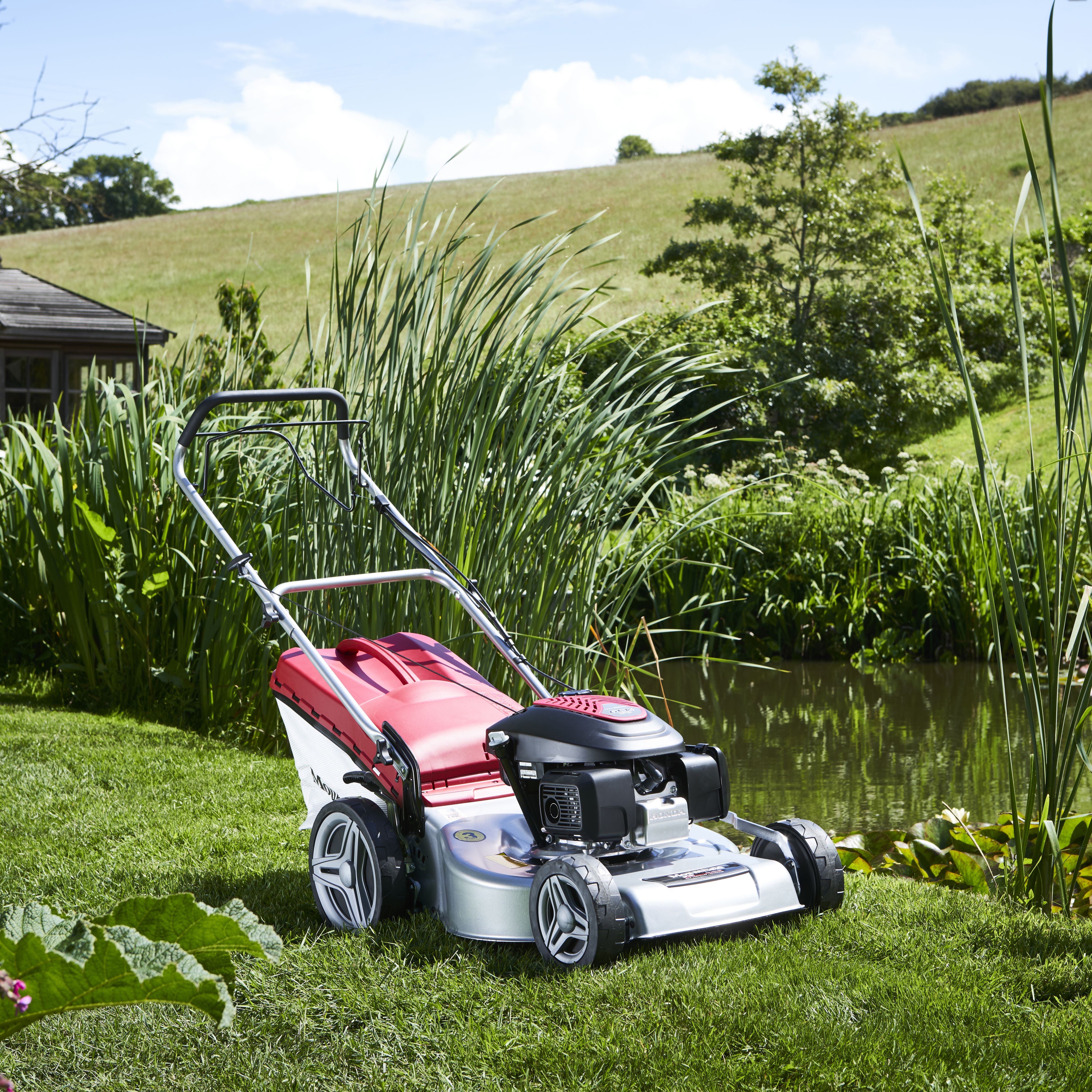 Mountfield SP53H 167cc Petrol Rotary Lawnmower DIY at B Q