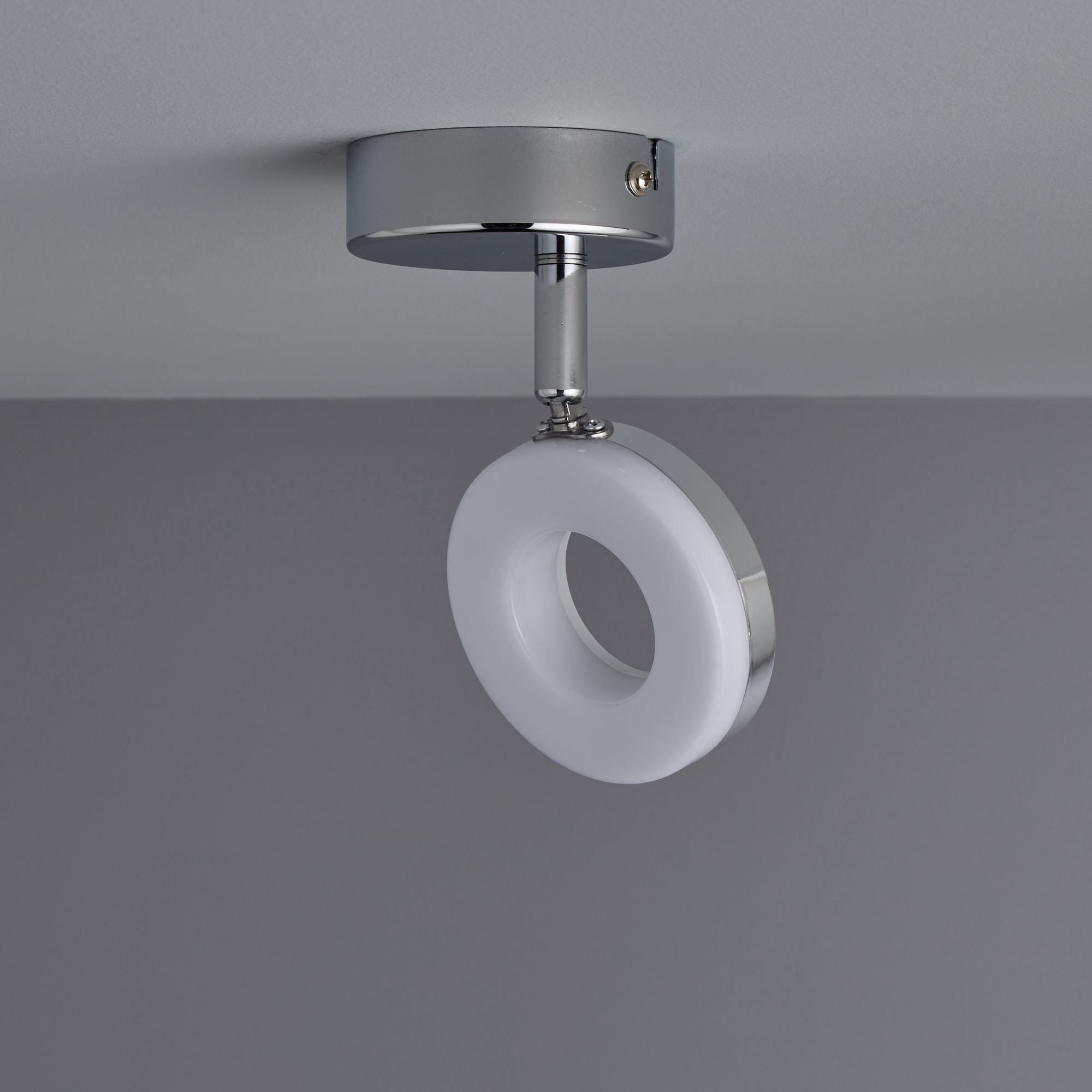 Muesis Chrome effect Spotlight