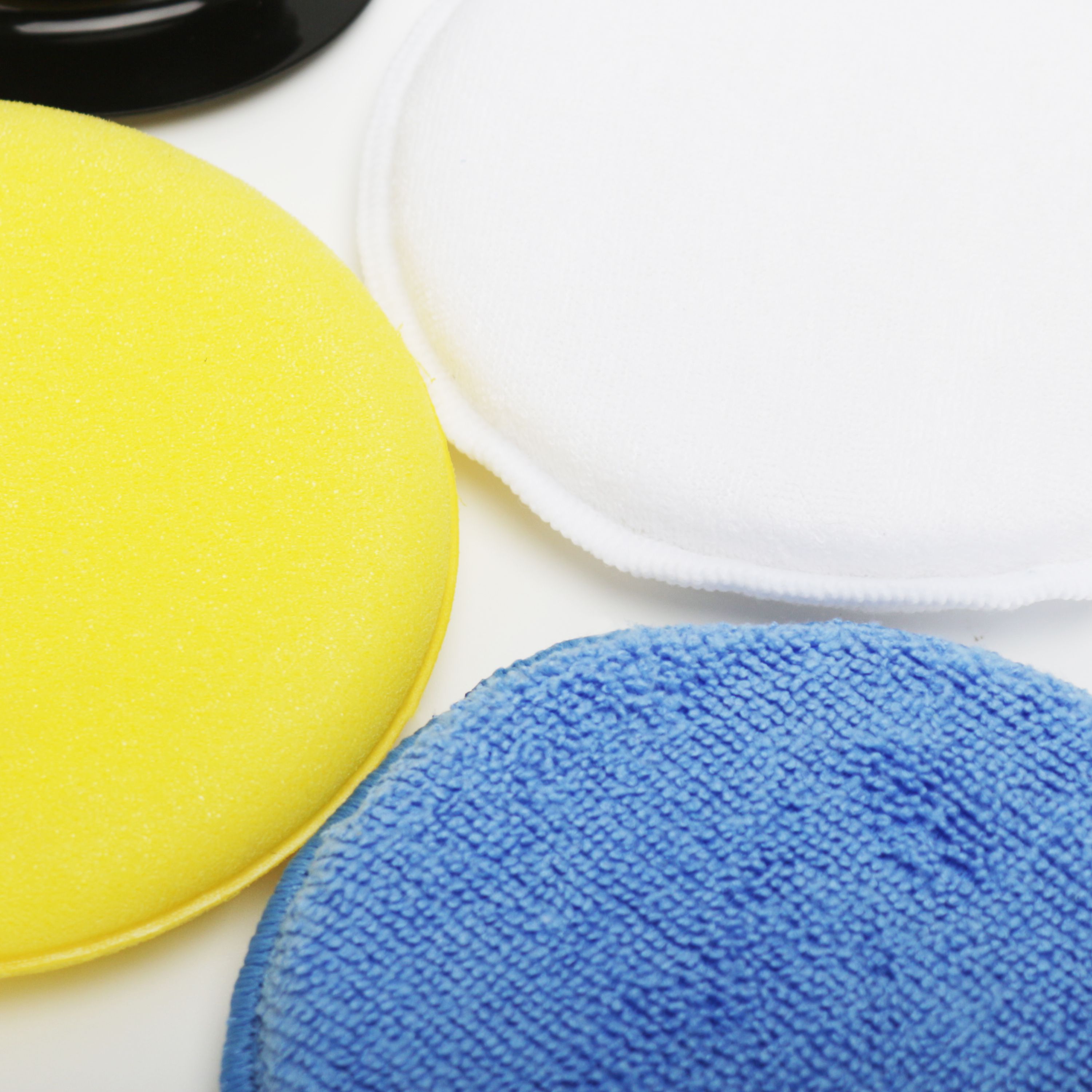 Multicolour Microfibre Applicator pad, Pack of 3
