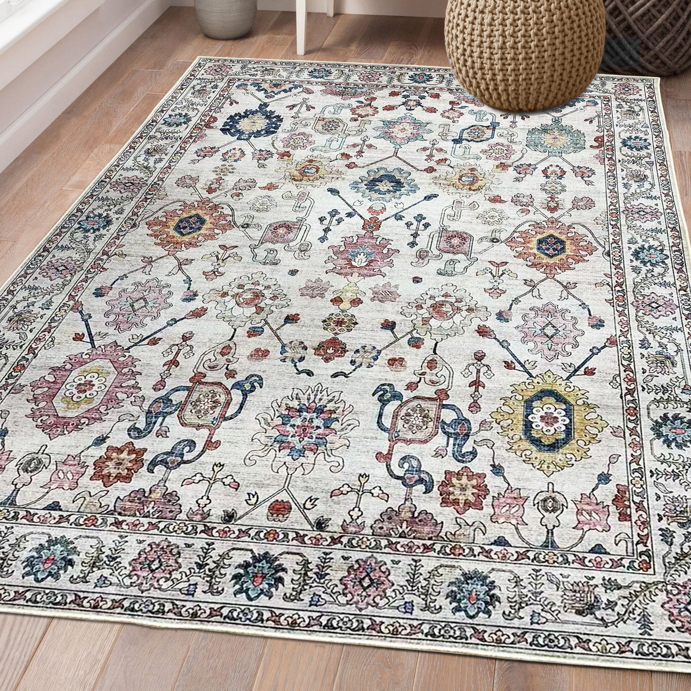 Multicoloured Vintage floral Medium Rug, (L)160cm x (W)120cm