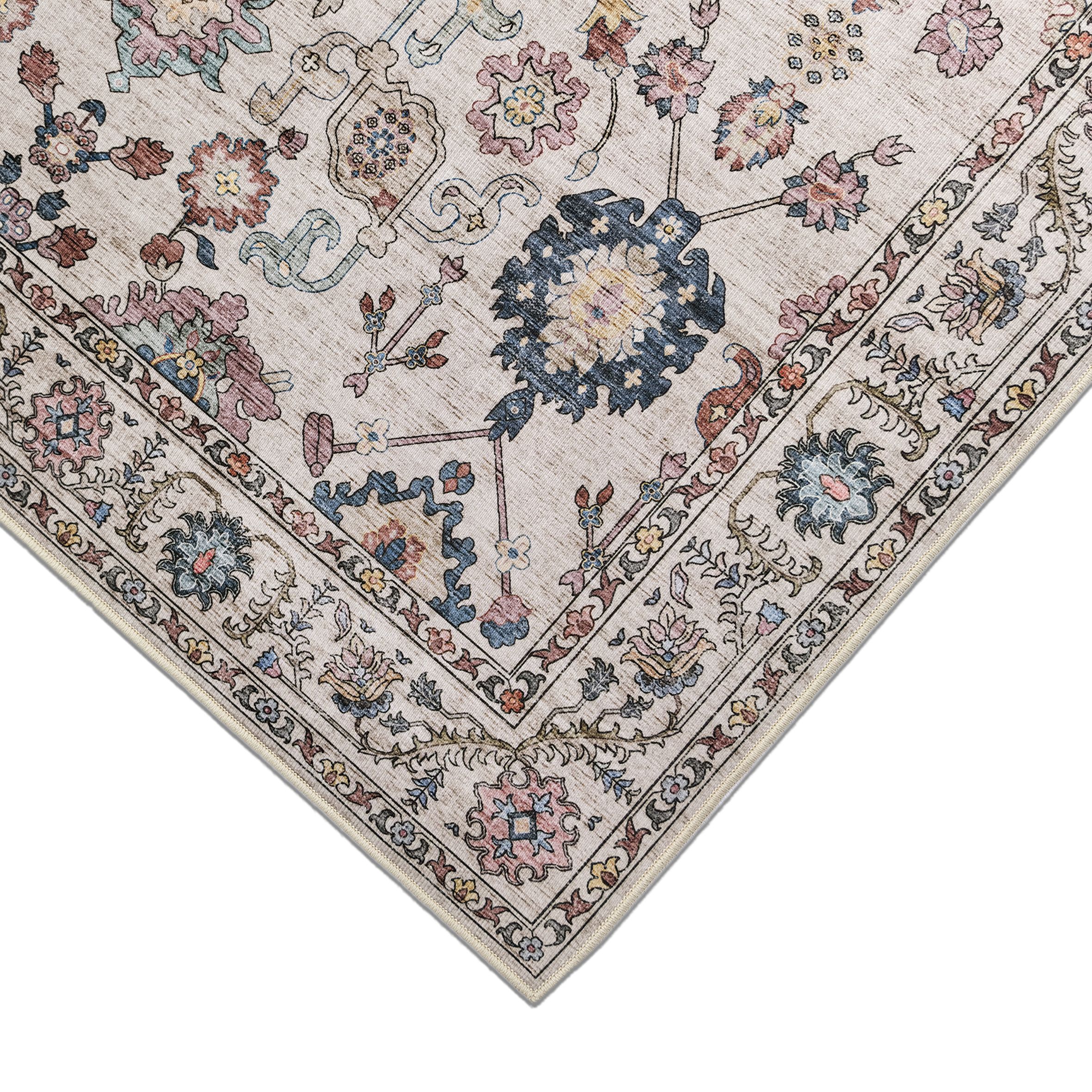 Multicoloured Vintage floral Medium Rug, (L)160cm x (W)120cm