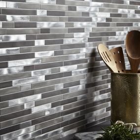 Naplo Grey Matt Metal effect Aluminium Mosaic tile, (L)304mm (W)300mm