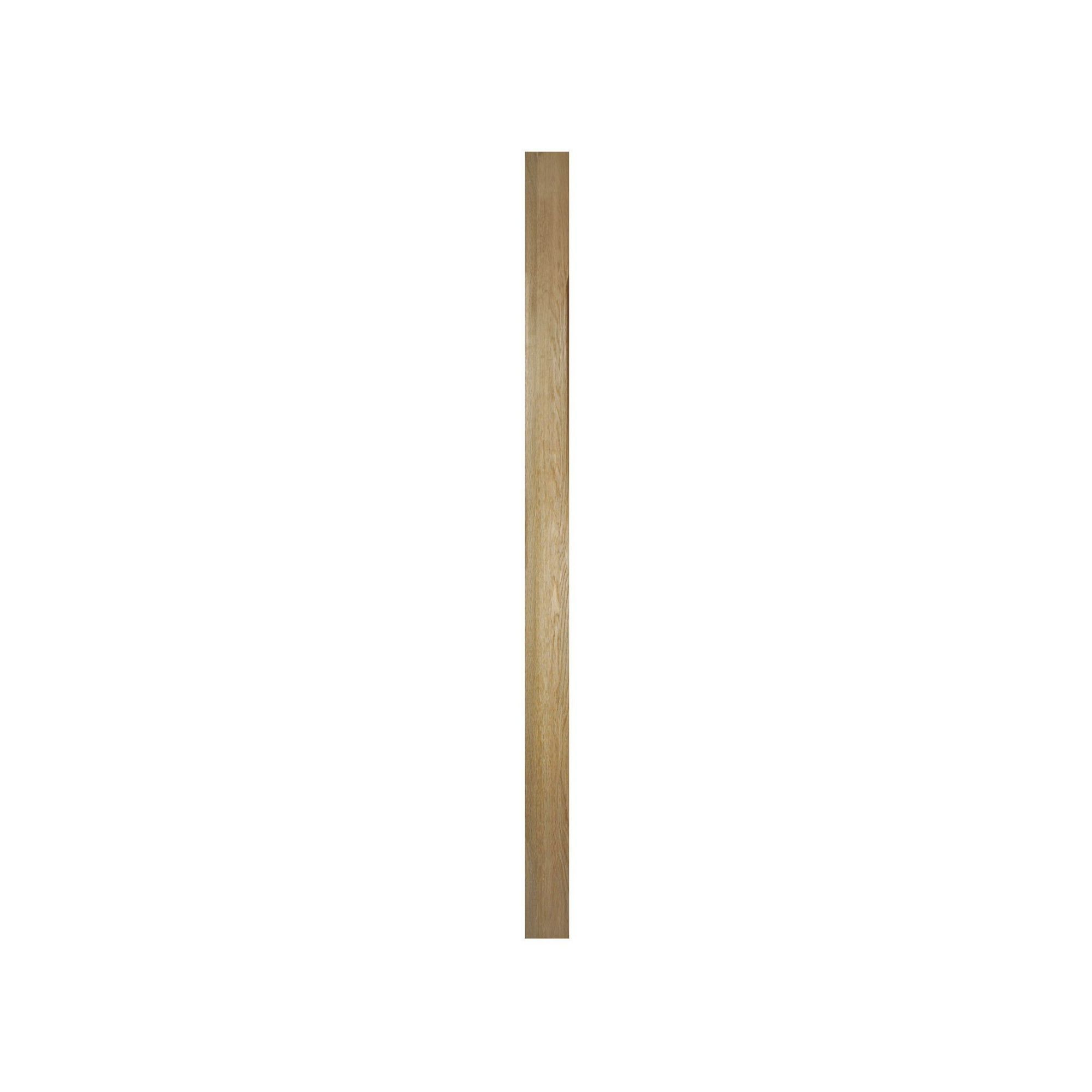 Natural Oak Stop chamfered newel post (H)1500mm (W)90mm DIY at B&Q