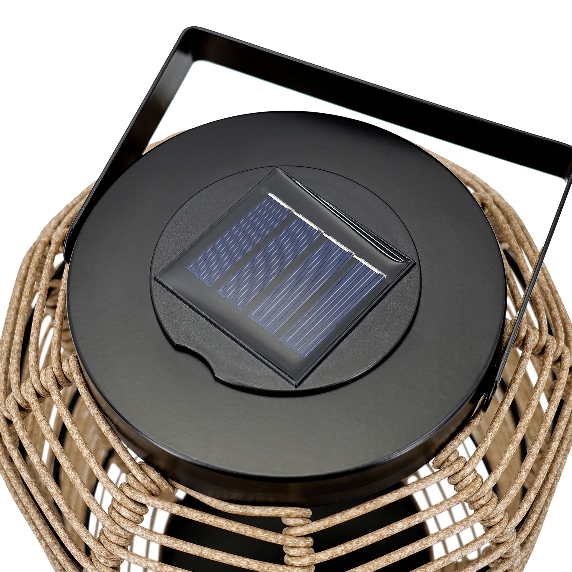 Natural Rattan effect Round Solar-powered Integrated LED Outdoor Lantern
