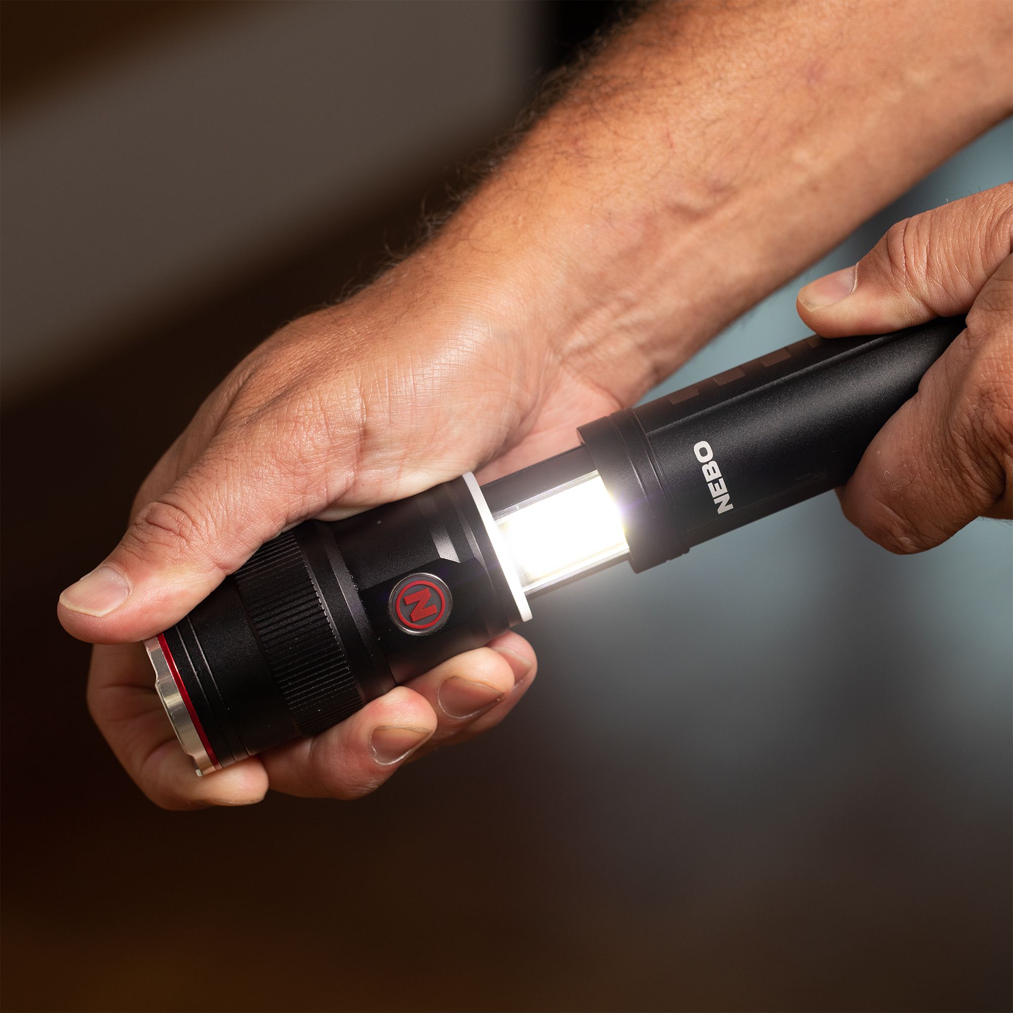 Nebo Franklin Graphite Rechargeable 500lm LED Battery-powered Spotlight torch