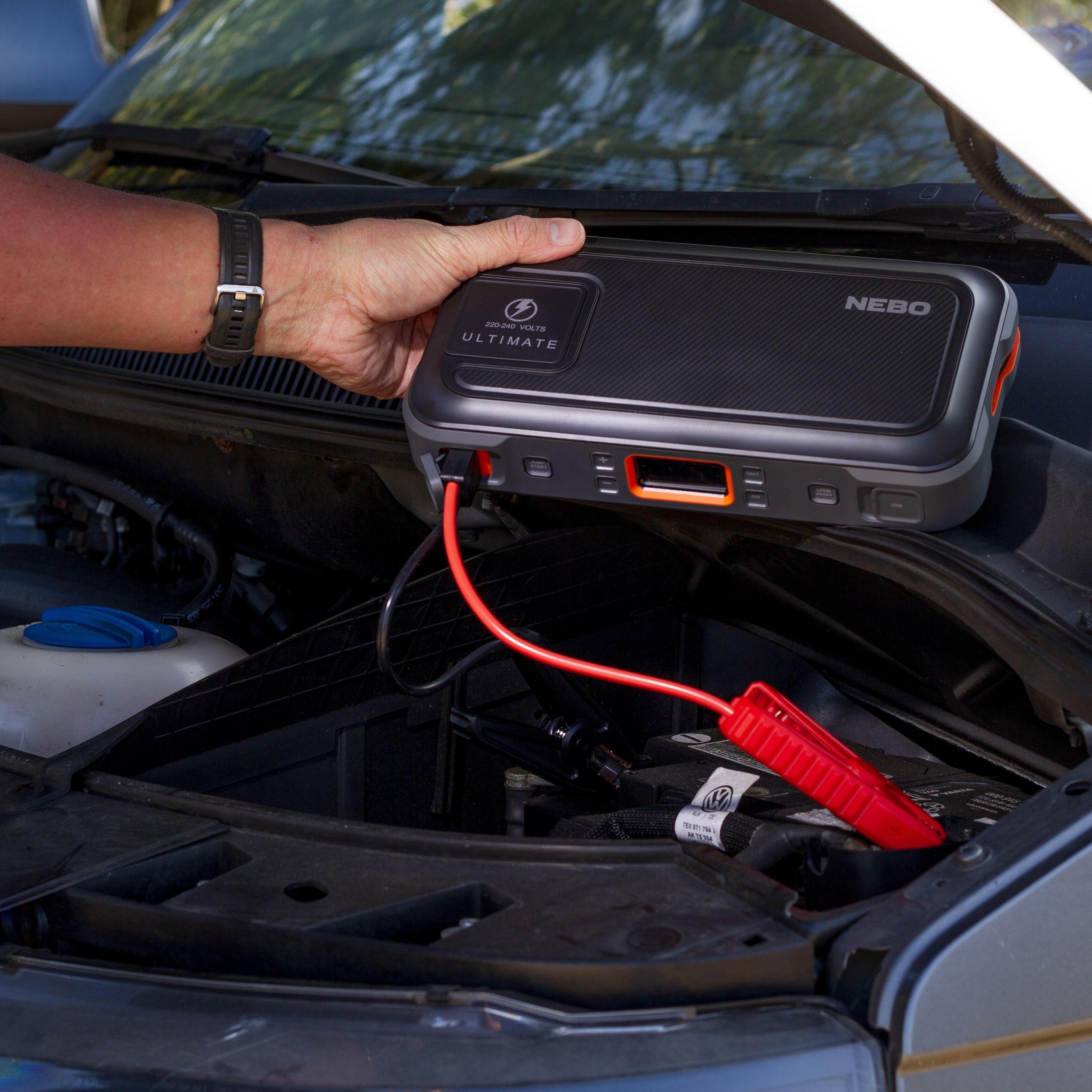 Nebo Ultimate 1500A Jump start & powerpack