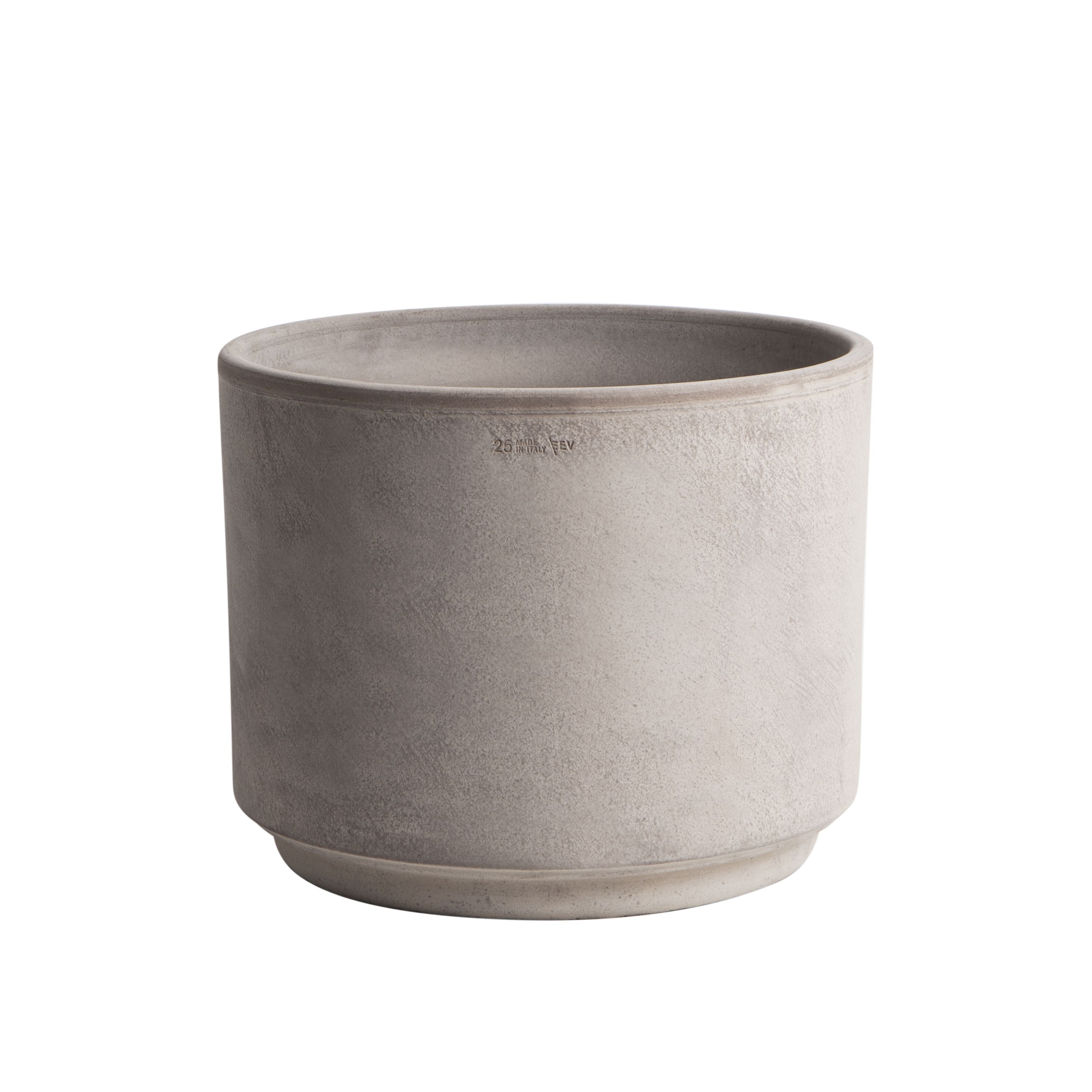 Outdoor Pot Matt Terracotta Plant pot (Dia) 25cm, (H)20.5cm, 7.8L