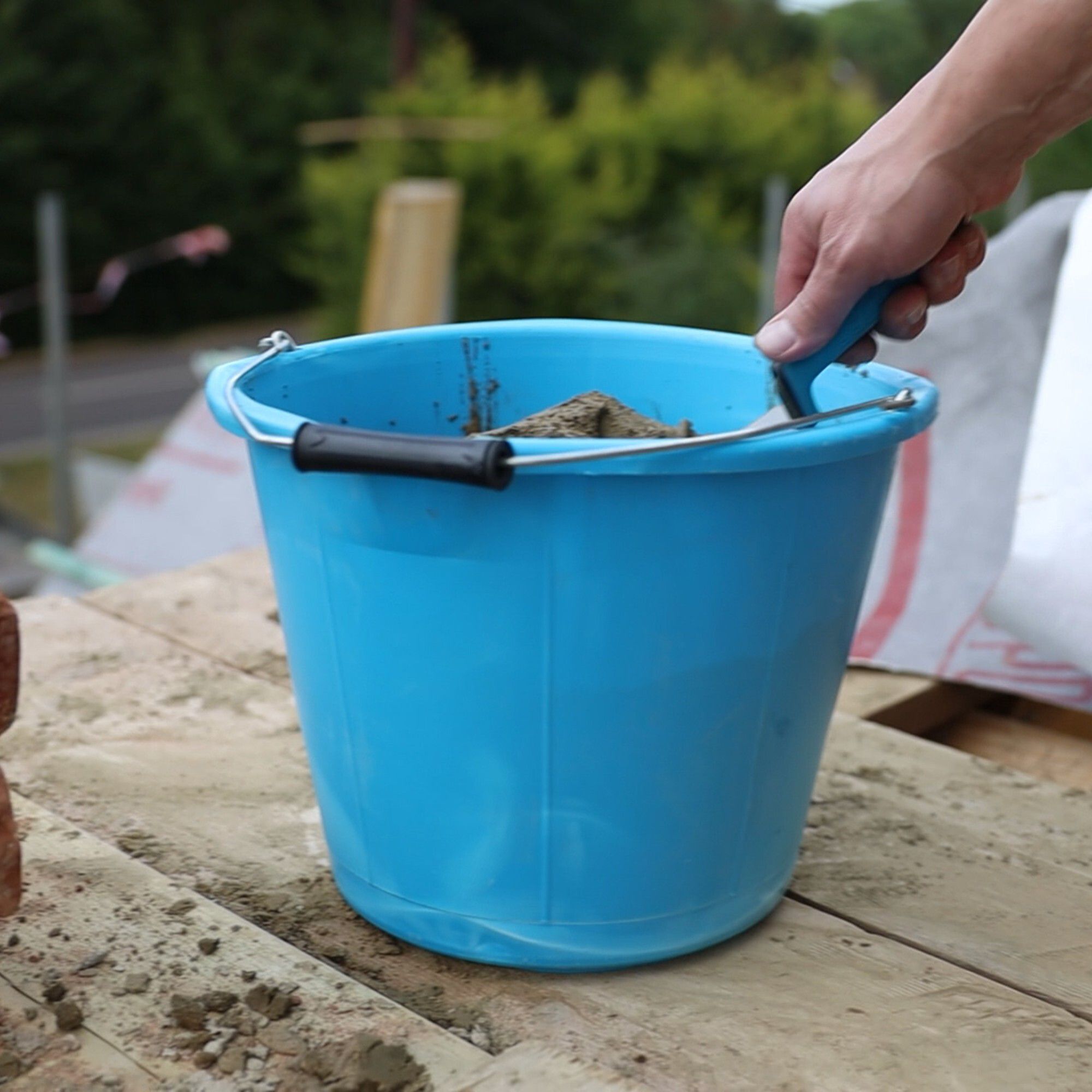 Plastering Bucket PB1003-COL 3 GALLON BUILDERS BUCKET COLOUR « Airflow ...