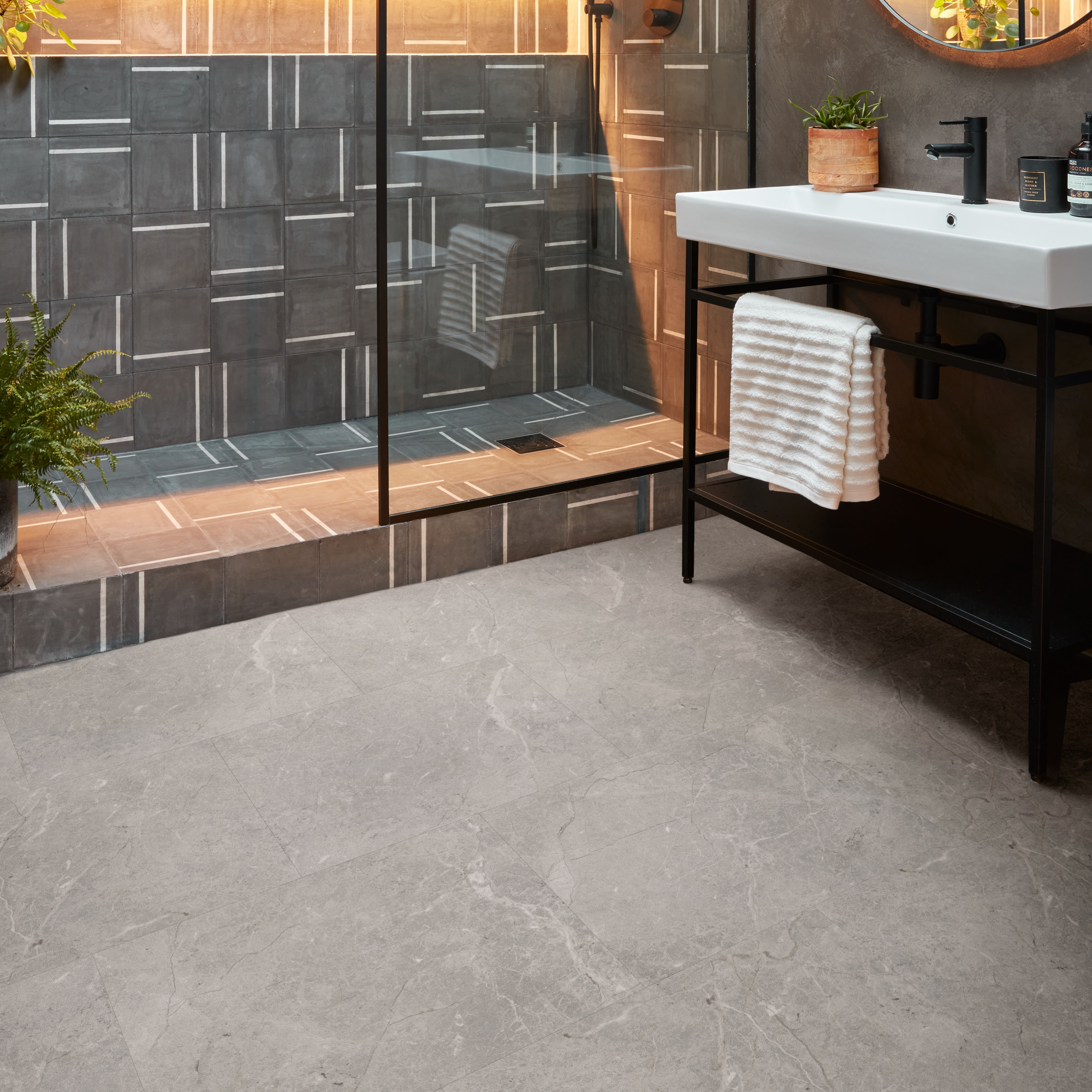 Palio by Karndean Grey Calacatta Marble effect Embossed Luxury vinyl click Tile, 2.74m²