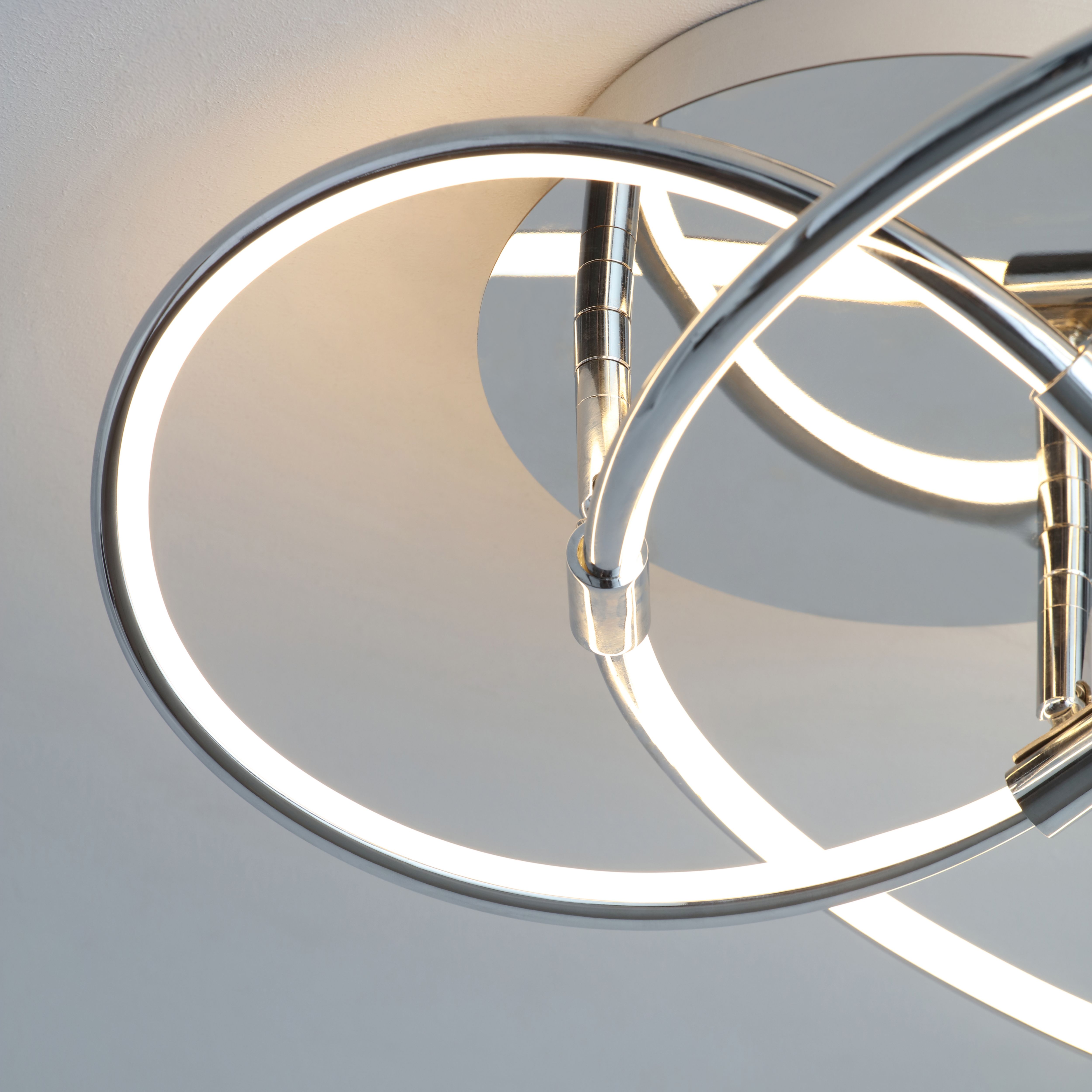 Pandia Spiral Steel Chrome effect Ceiling light