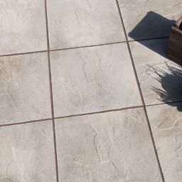 Peak Grey Reconstituted stone Paving slab (L)450mm (W)450mm, Pack of 40