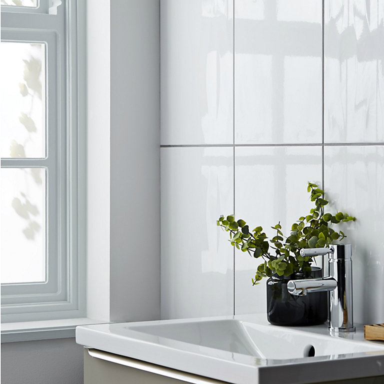 Perouso White Gloss Flat Glossy Tile, White Bathroom Floor Tiles Large