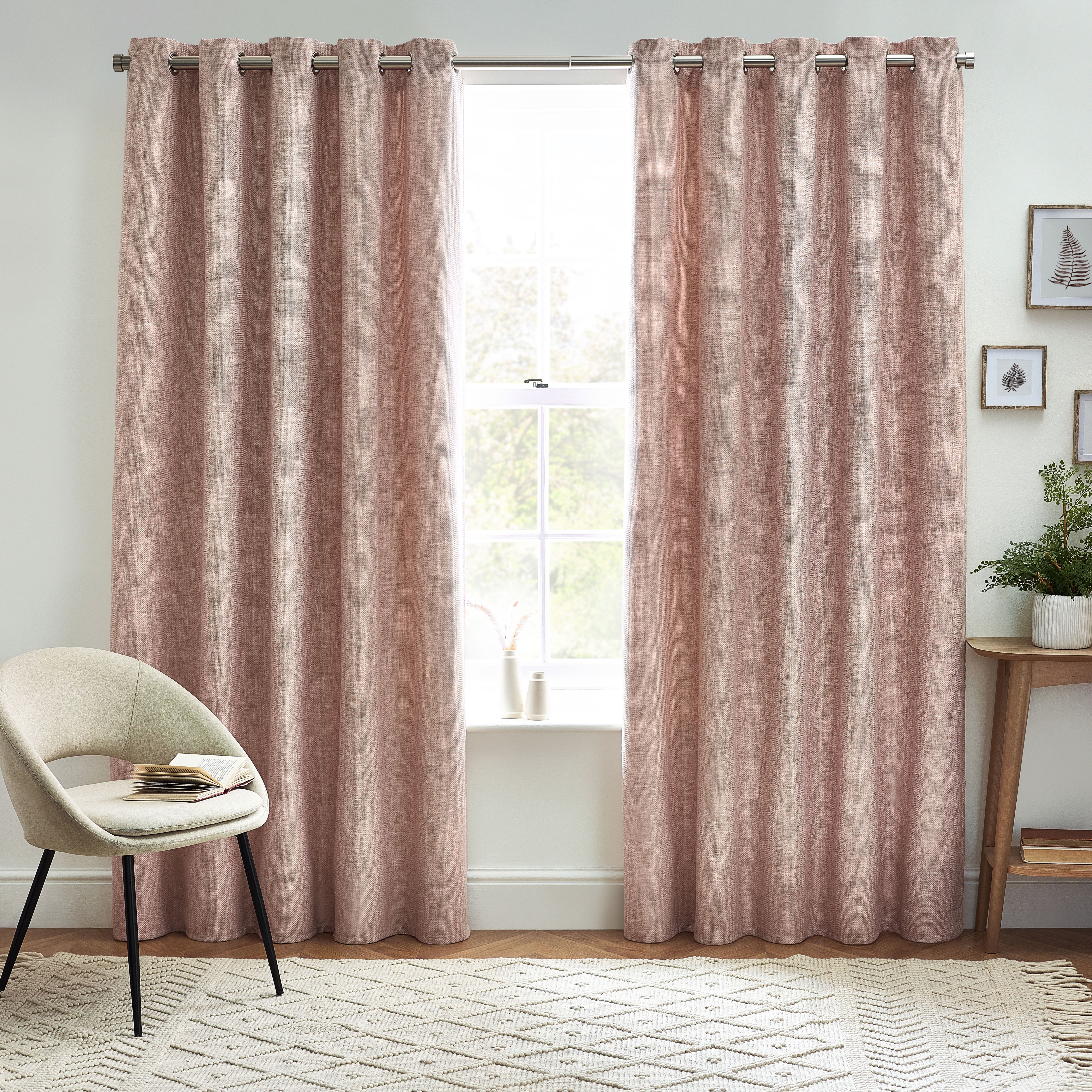 Petal Pink Woven Thermal Eyelet Curtains (W)167cm (L)183cm, Pair | DIY ...