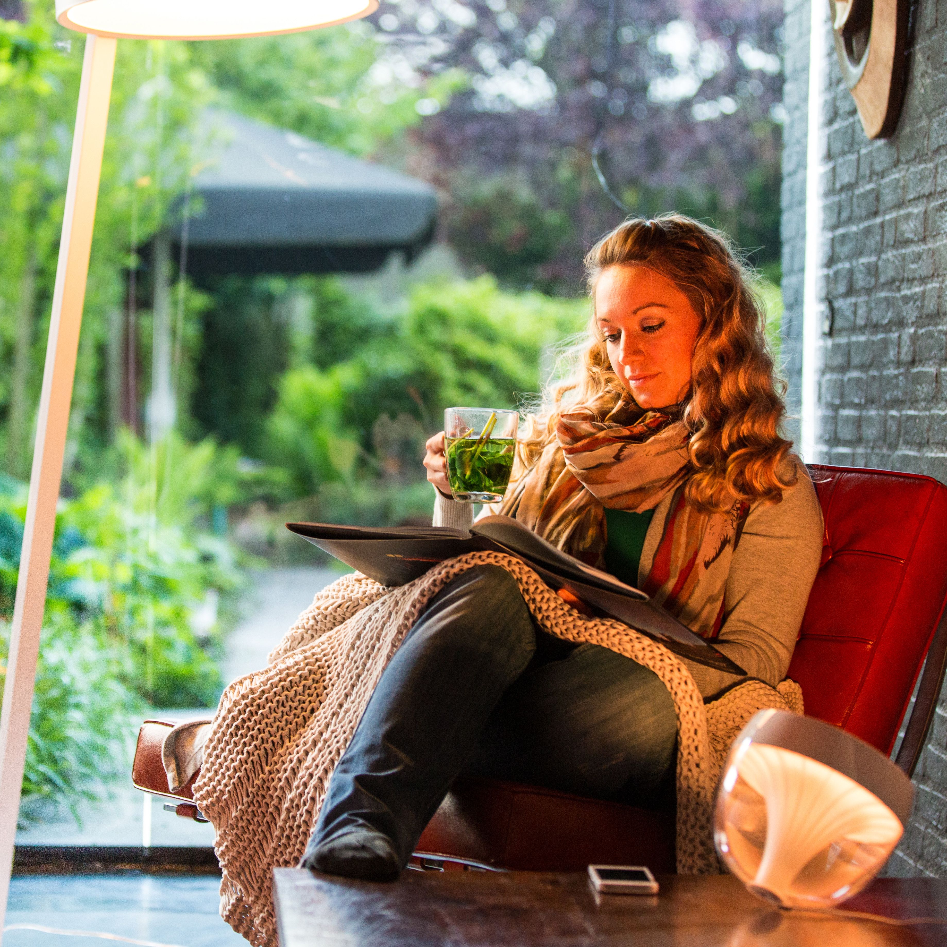 Philips Hue Iris LED Colour changing Dimmable Light bulb