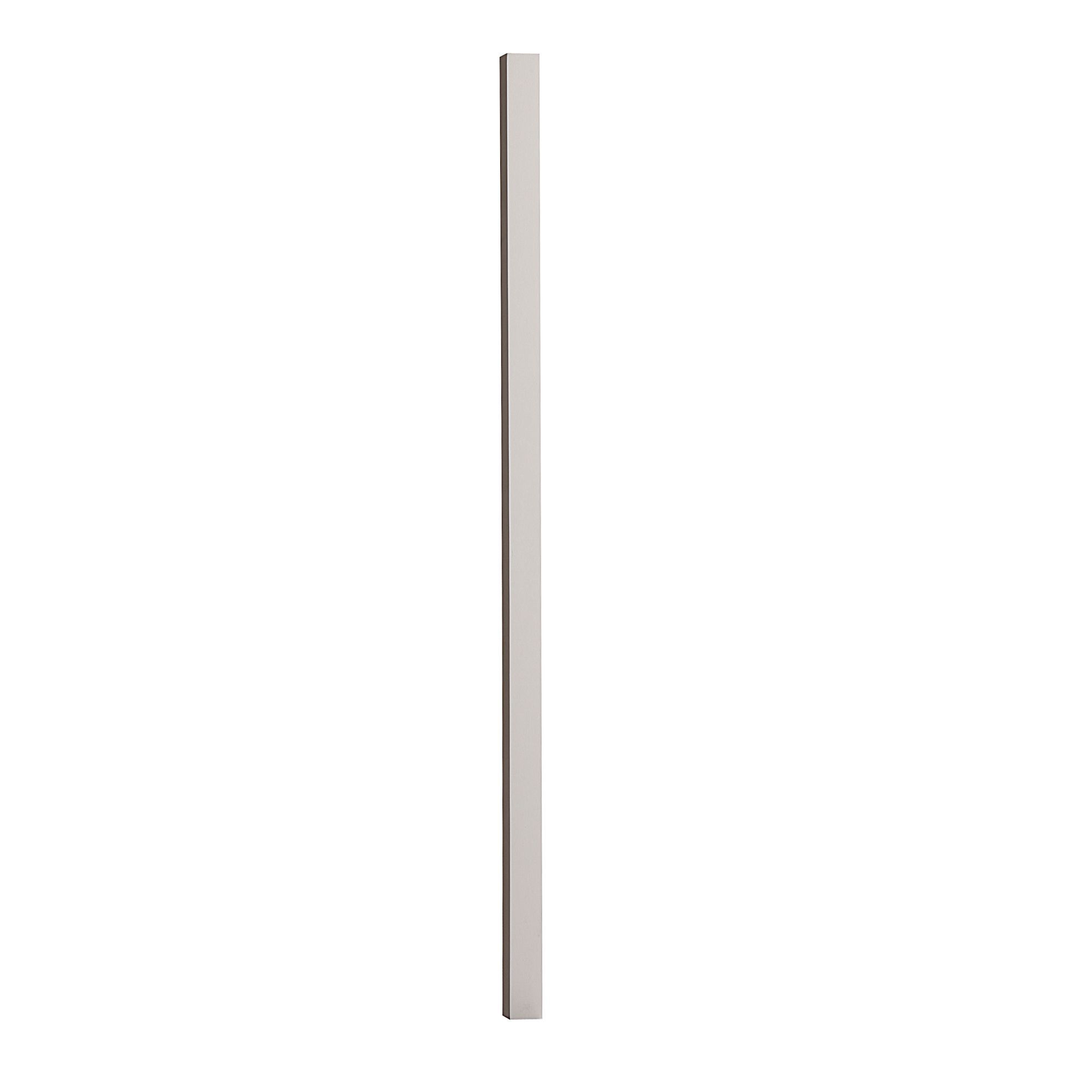 Plain Primed White Square Staircase spindle (H)900mm (W)32mm