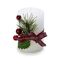 Plain with berry decoration Vanilla Candle