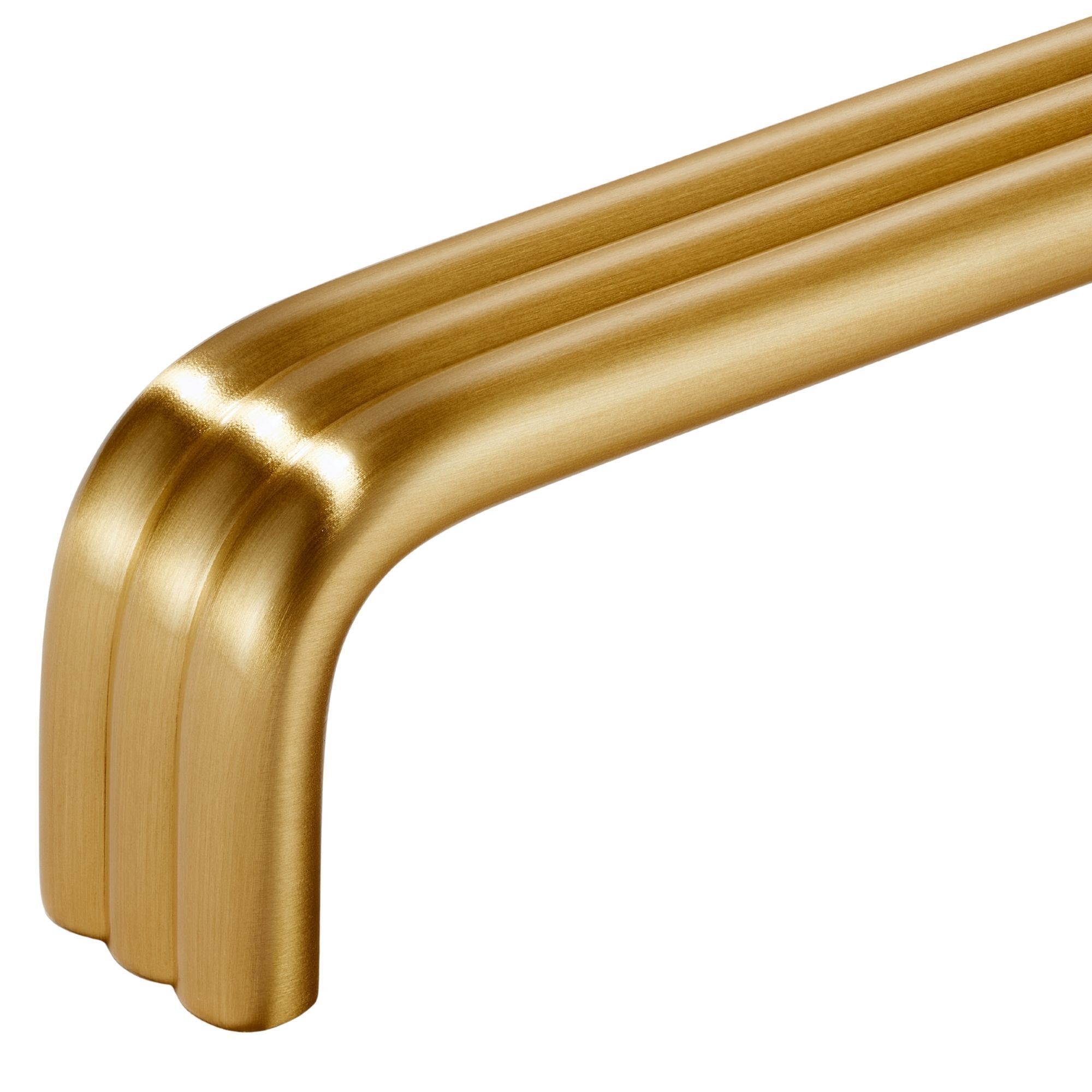 Plank Hardware Alva Tubular Satin Kitchen Cabinet D-shaped Pull handle ...