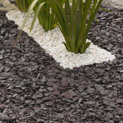 Plum 30-60mm Slate Decorative Chippings, Large Bag, 0.3m² | DIY At B&Q