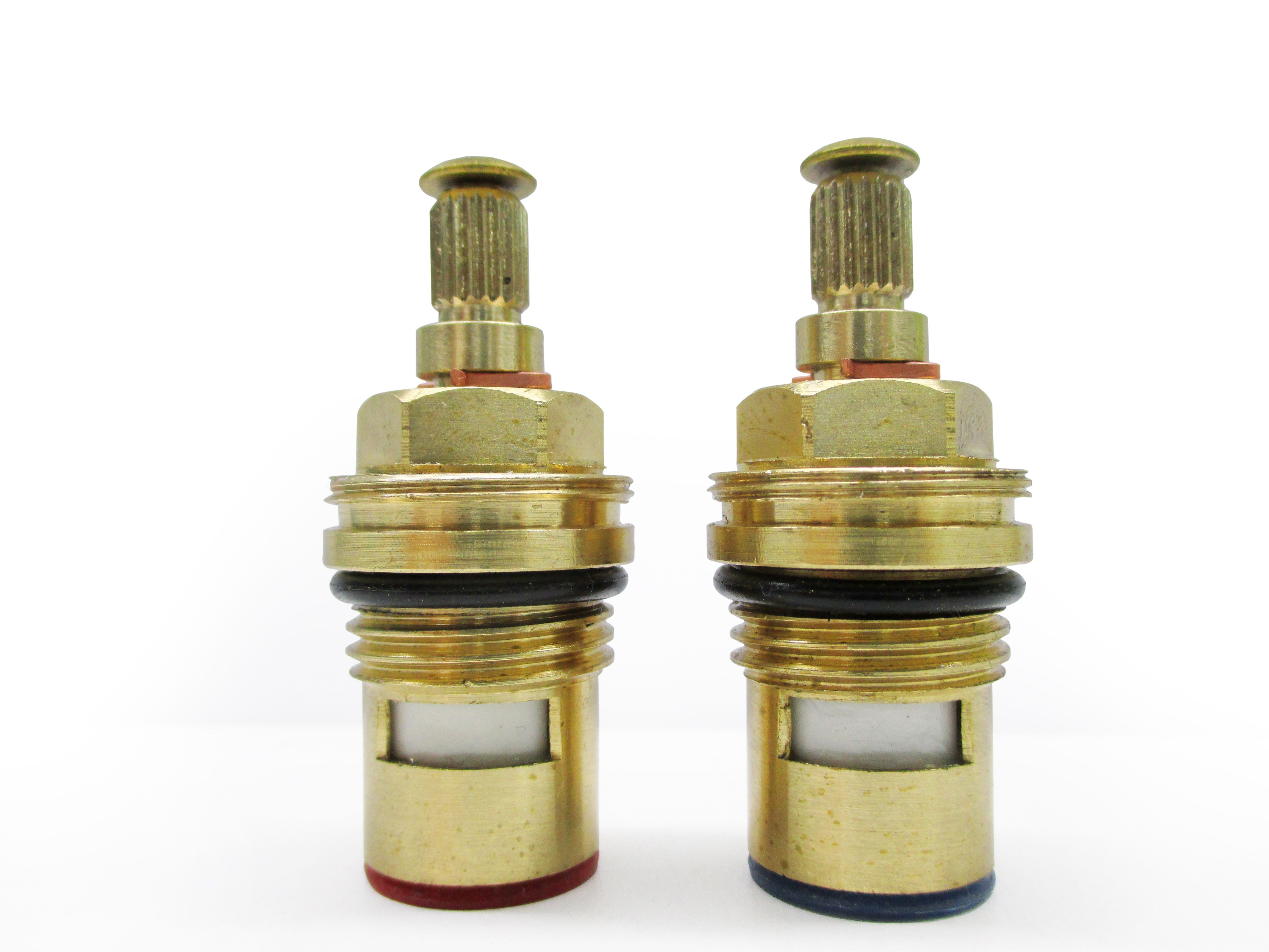 Plumbsure Brass Threaded Tap gland ¼" (Dia)10mm, Pack of 2