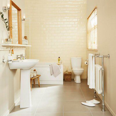 Plumbsure Truro White Close-coupled Toilet, basin & tap pack